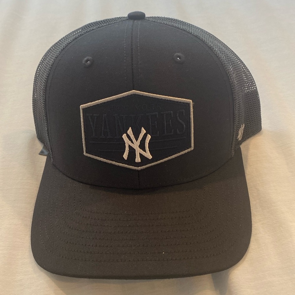 Men’s Yankees Hat